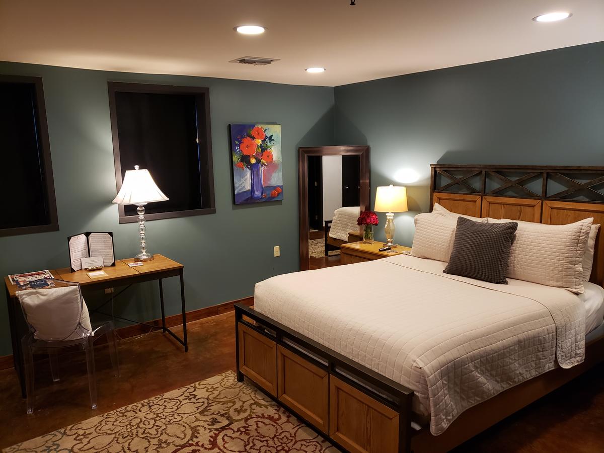 Canal Street Inn - thumb 2