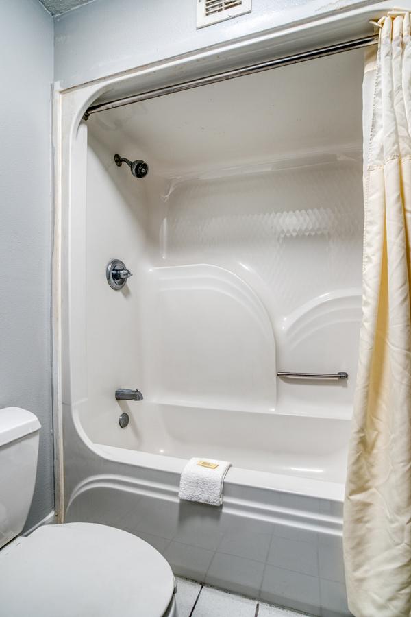 OYO Hotel Kinder - thumb 22