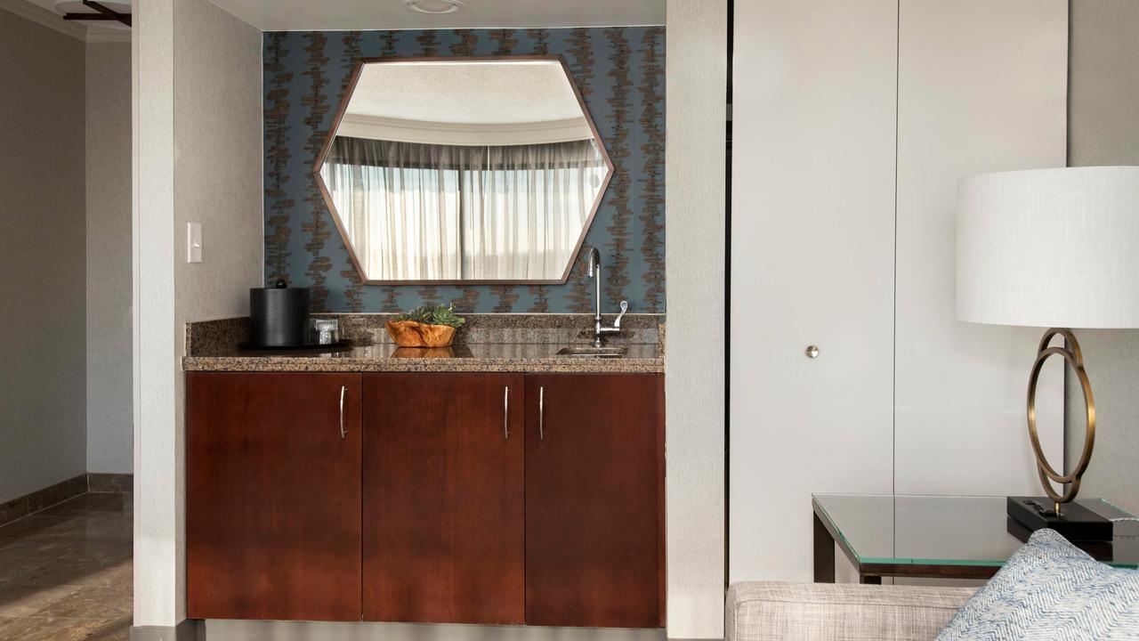 Bethesda Marriott Suites - thumb 9