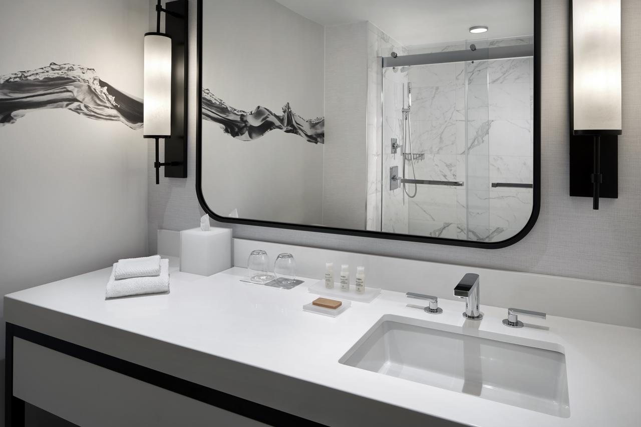 Renaissance Baltimore Harborplace Hotel - thumb 18