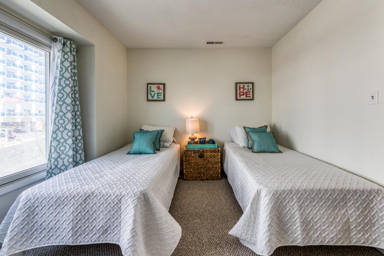 3 Bed 3 Bath Apartment In Ocean City - thumb 9
