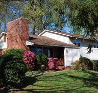 Cozy Bedroom Convenient Location - Accommodation Michigan