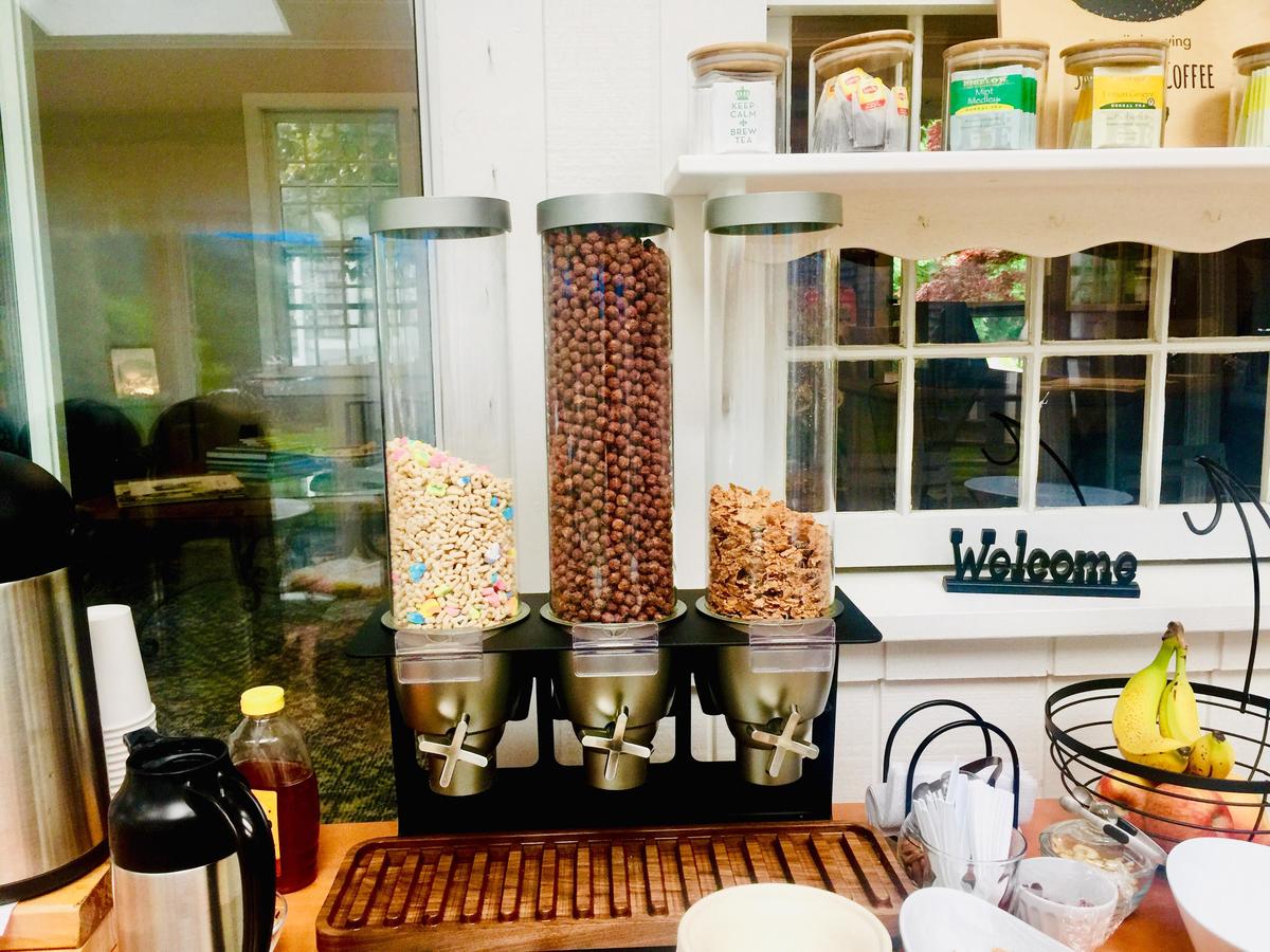 Sesuit Harbor House - thumb 1