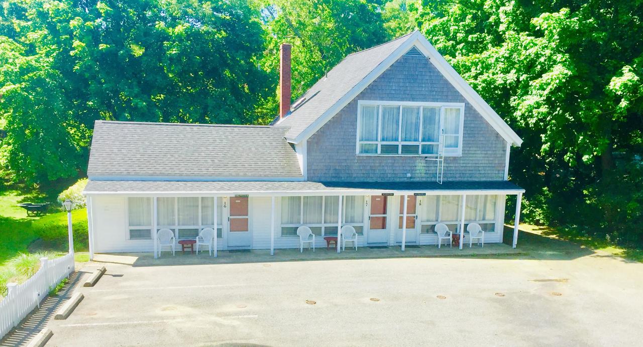 Sesuit Harbor House - thumb 13