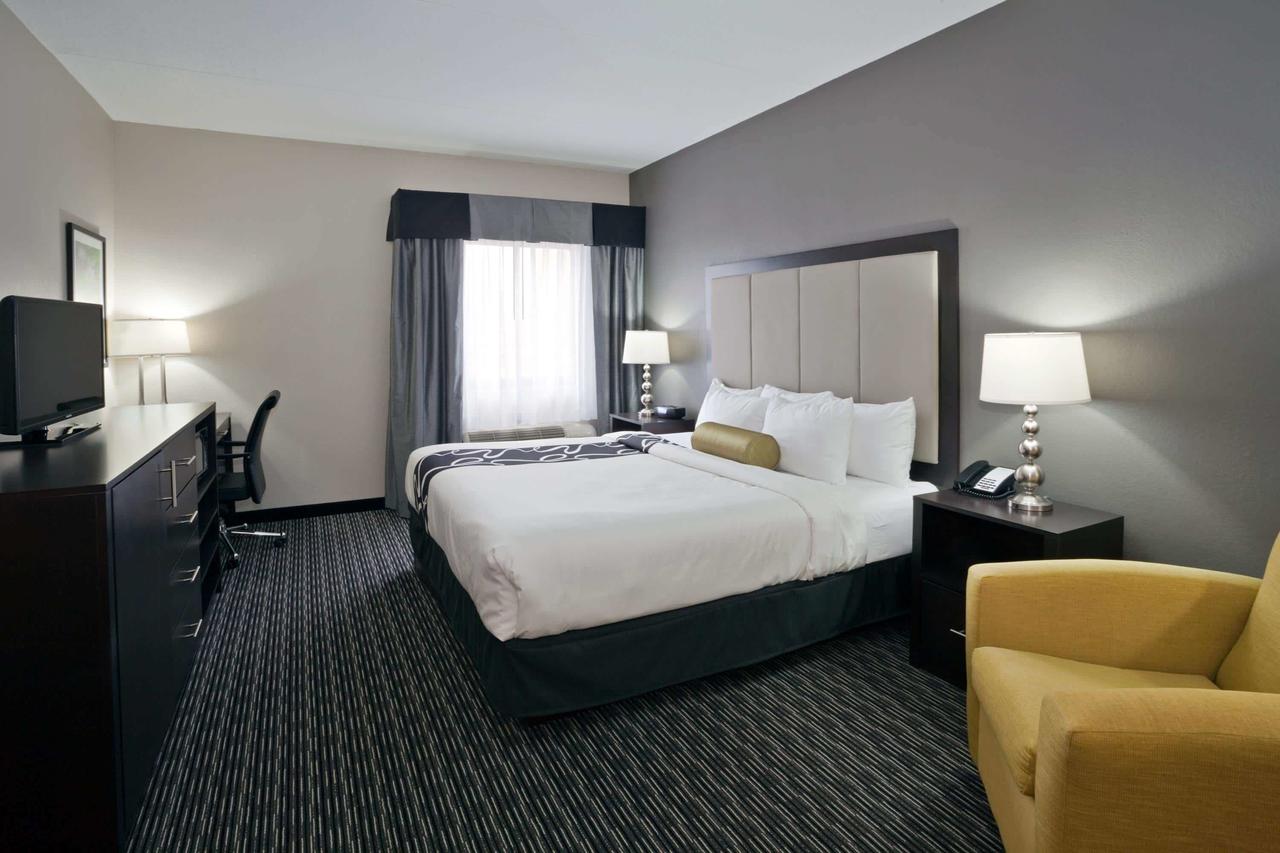 La Quinta By Wyndham Detroit Metro Airport - thumb 24
