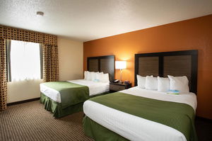 Days Inn & Suites By Wyndham Traverse City