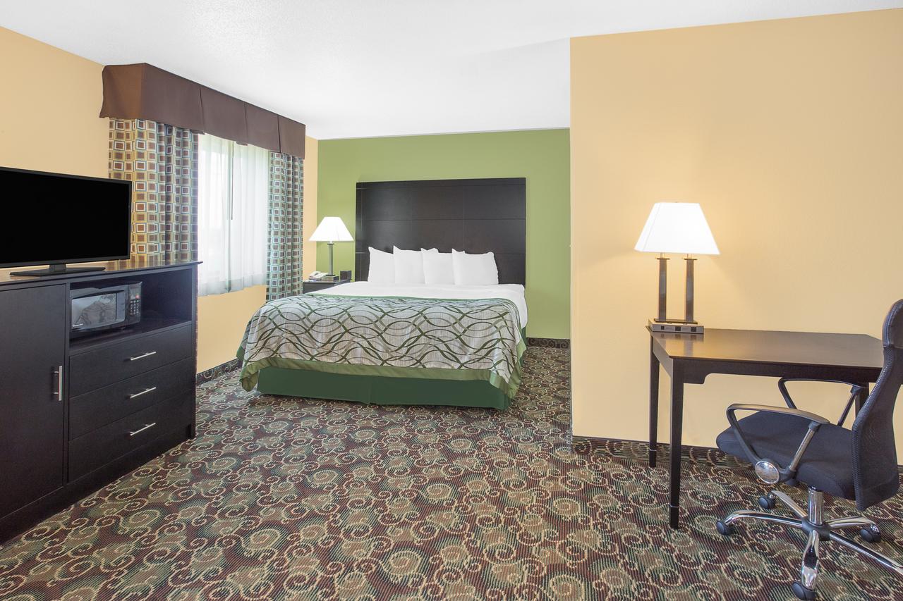 Baymont By Wyndham Holland - thumb 4