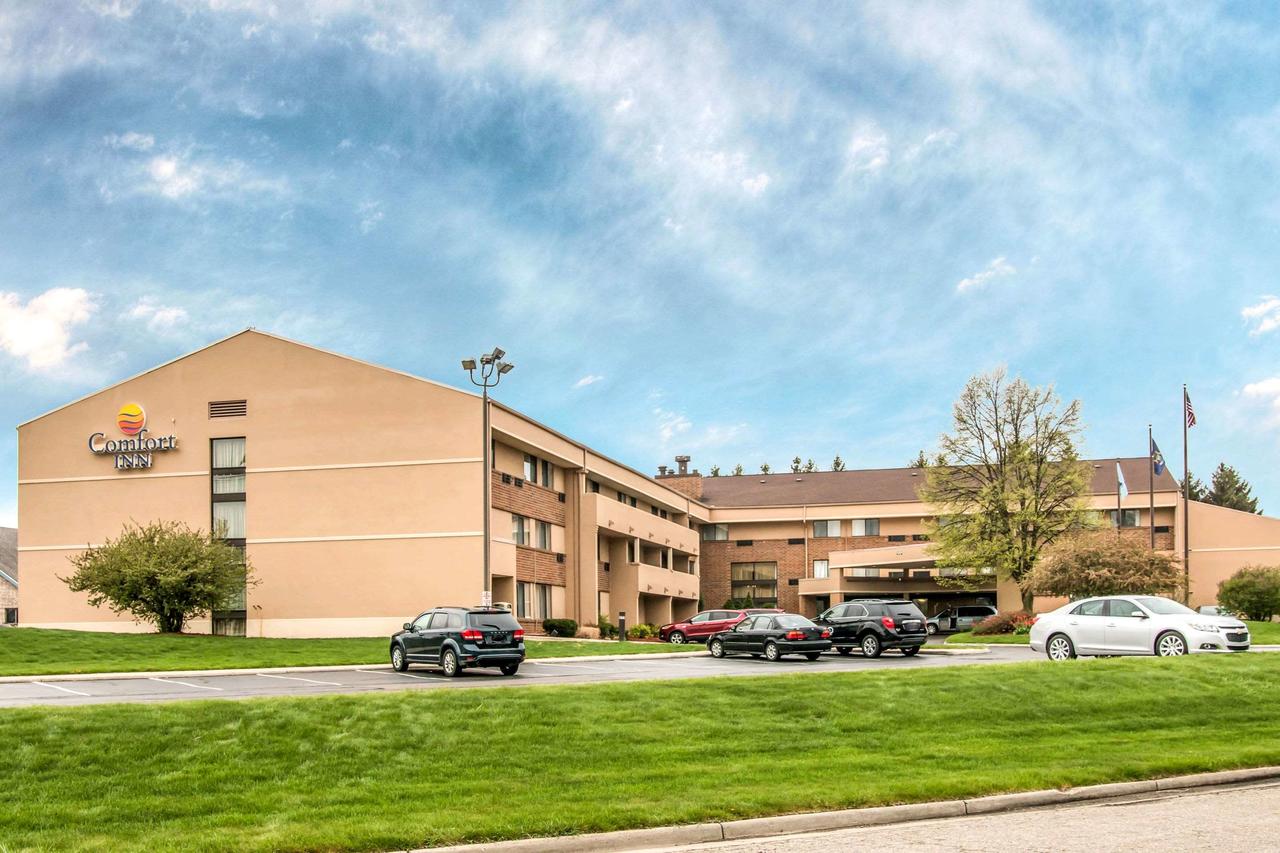 Comfort Inn Lansing - thumb 30