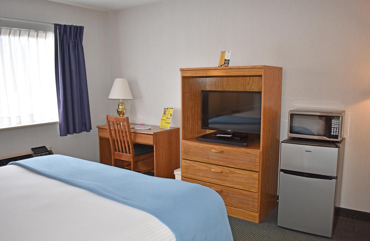 Americas Best Value Inn & Suites - Tahquamenon Country - thumb 6