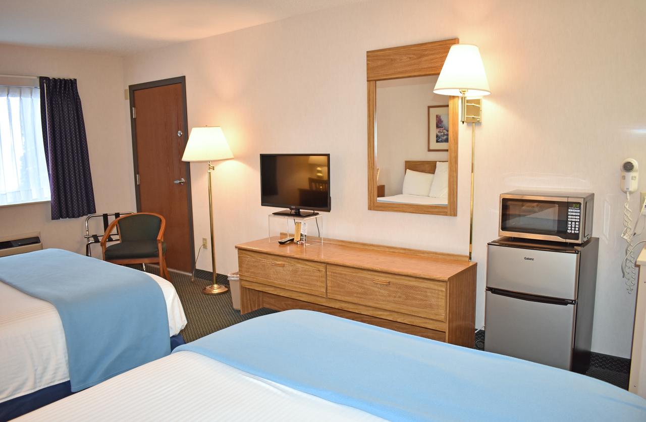 Americas Best Value Inn & Suites - Tahquamenon Country - thumb 2