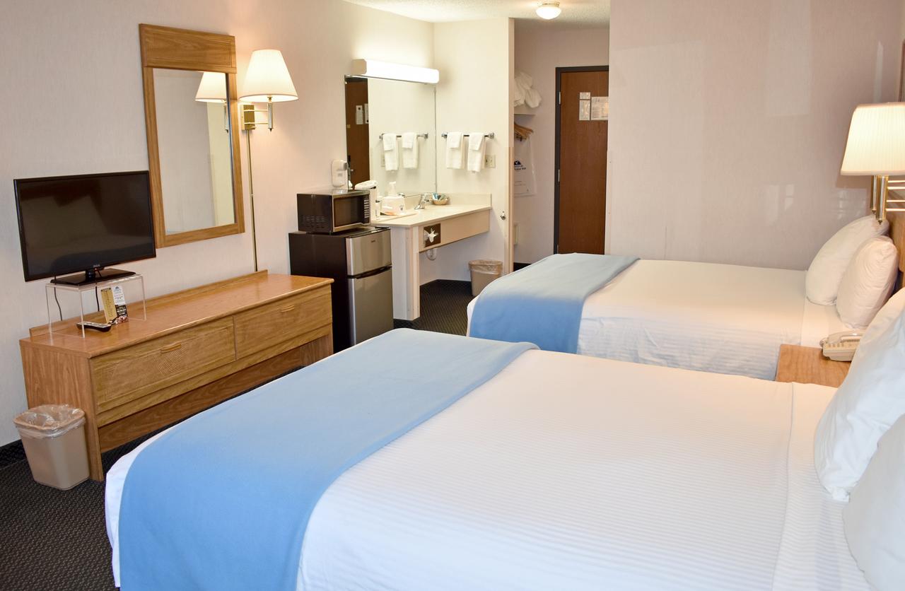 Americas Best Value Inn & Suites - Tahquamenon Country - thumb 3