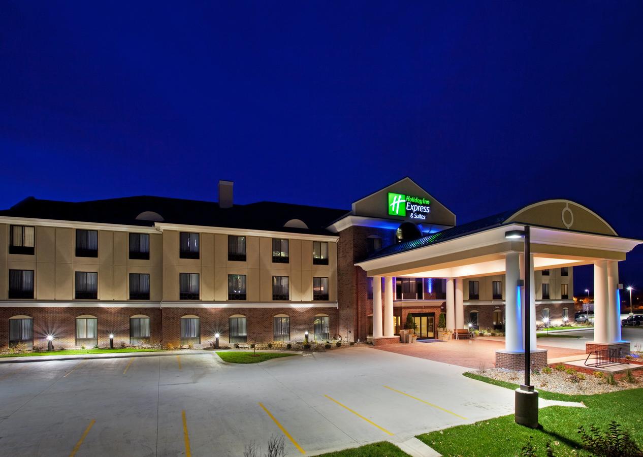 Holiday Inn Express Hotel & Suites East Lansing - thumb 0