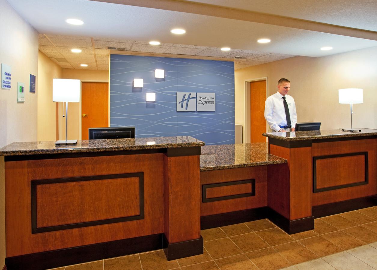 Holiday Inn Express Hotel & Suites East Lansing - thumb 9