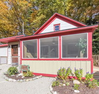 The Swallow - Accommodation Michigan