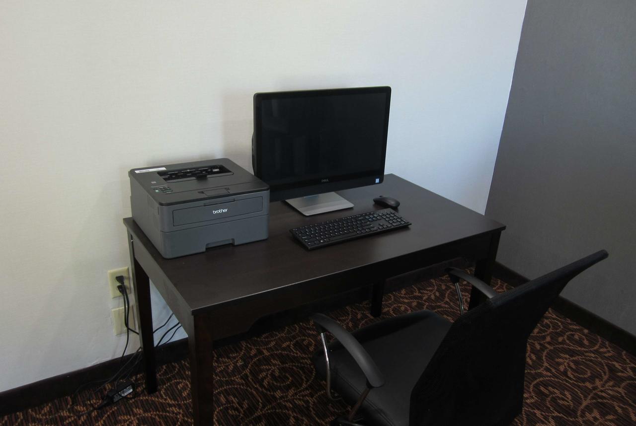 Baymont By Wyndham Grand Rapids Near Downtown - thumb 10