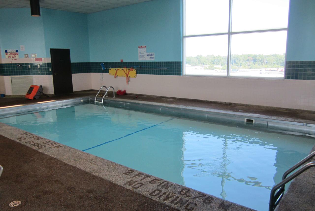 Baymont By Wyndham Grand Rapids Near Downtown - thumb 7