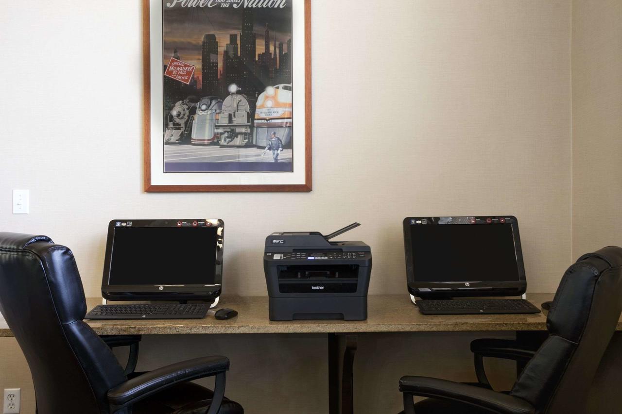 Hawthorn Suites Of Troy - thumb 32