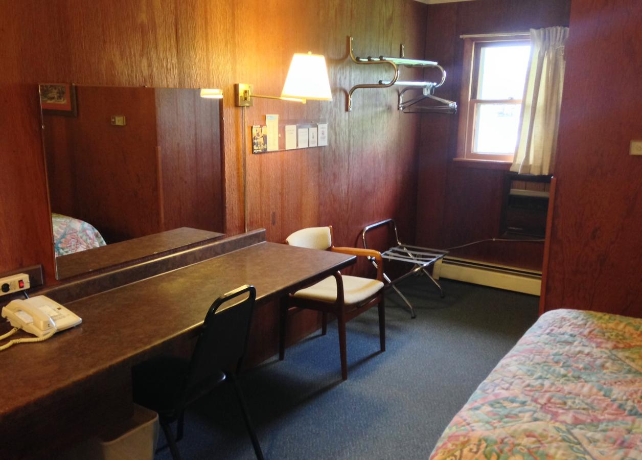 Indianhead Motel - thumb 18