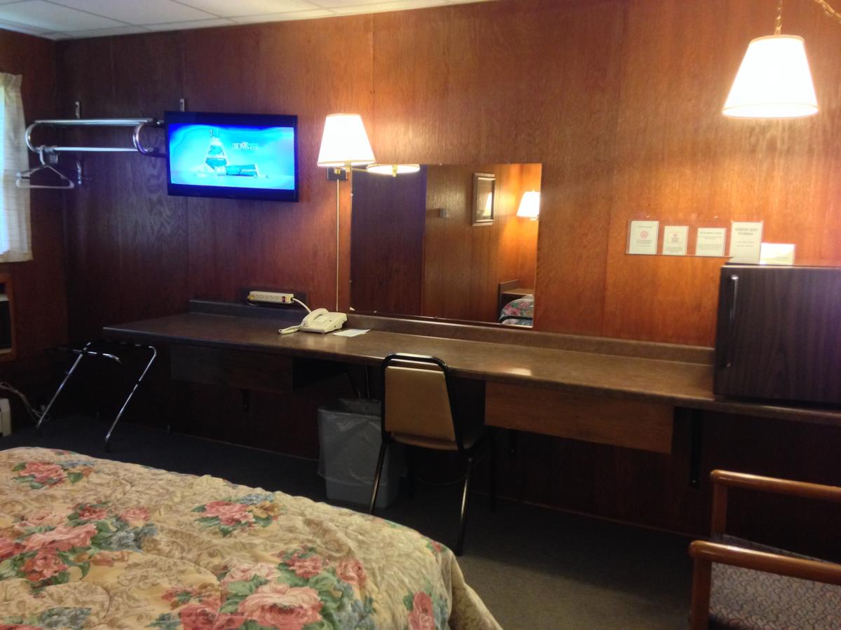 Indianhead Motel - thumb 29