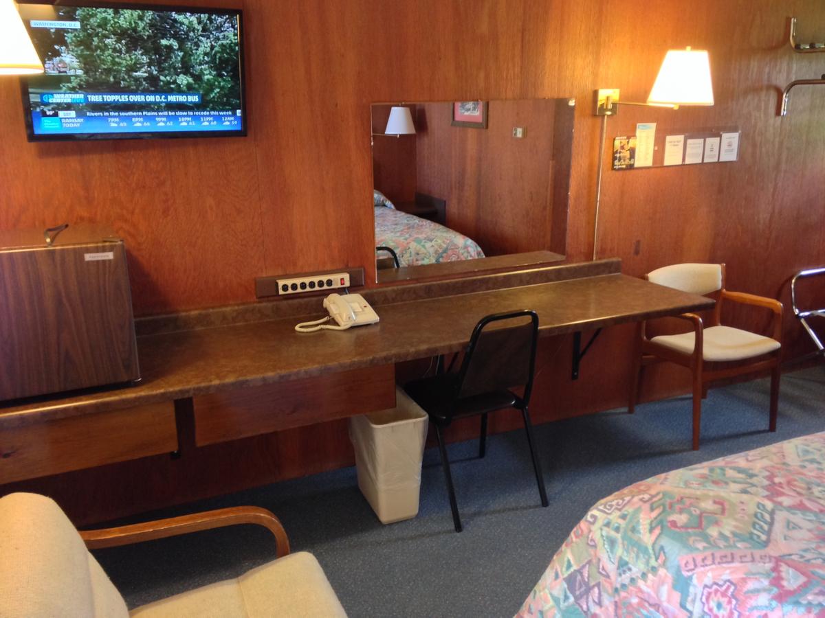 Indianhead Motel - thumb 15