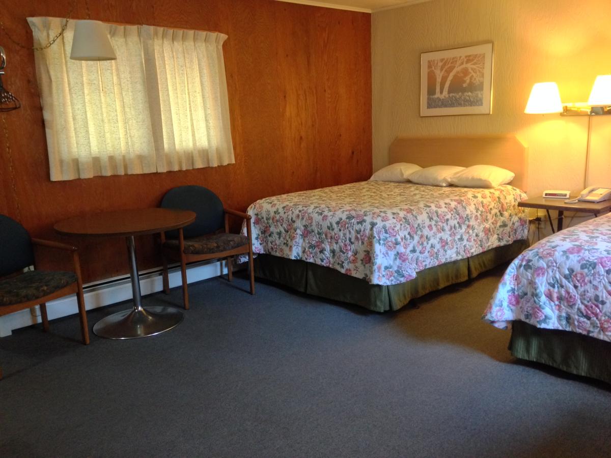 Indianhead Motel - thumb 4