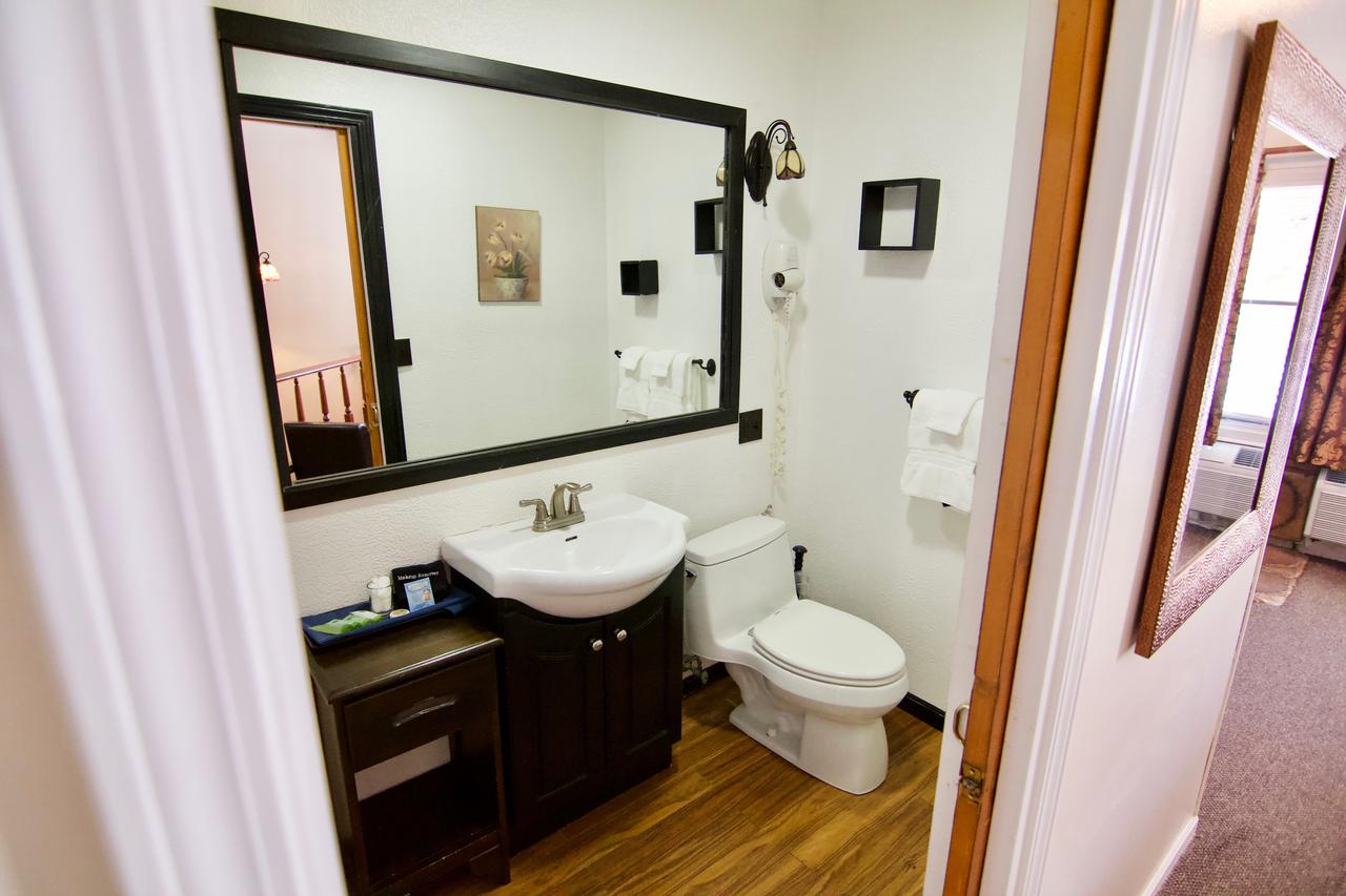 The Hotel Frankfort - thumb 37