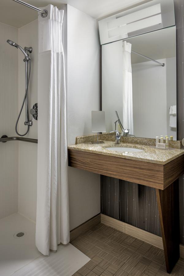 Courtyard Grand Rapids Downtown - thumb 3