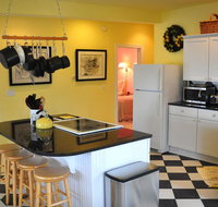 Crate  Cargo Suite 3 - Accommodation Michigan