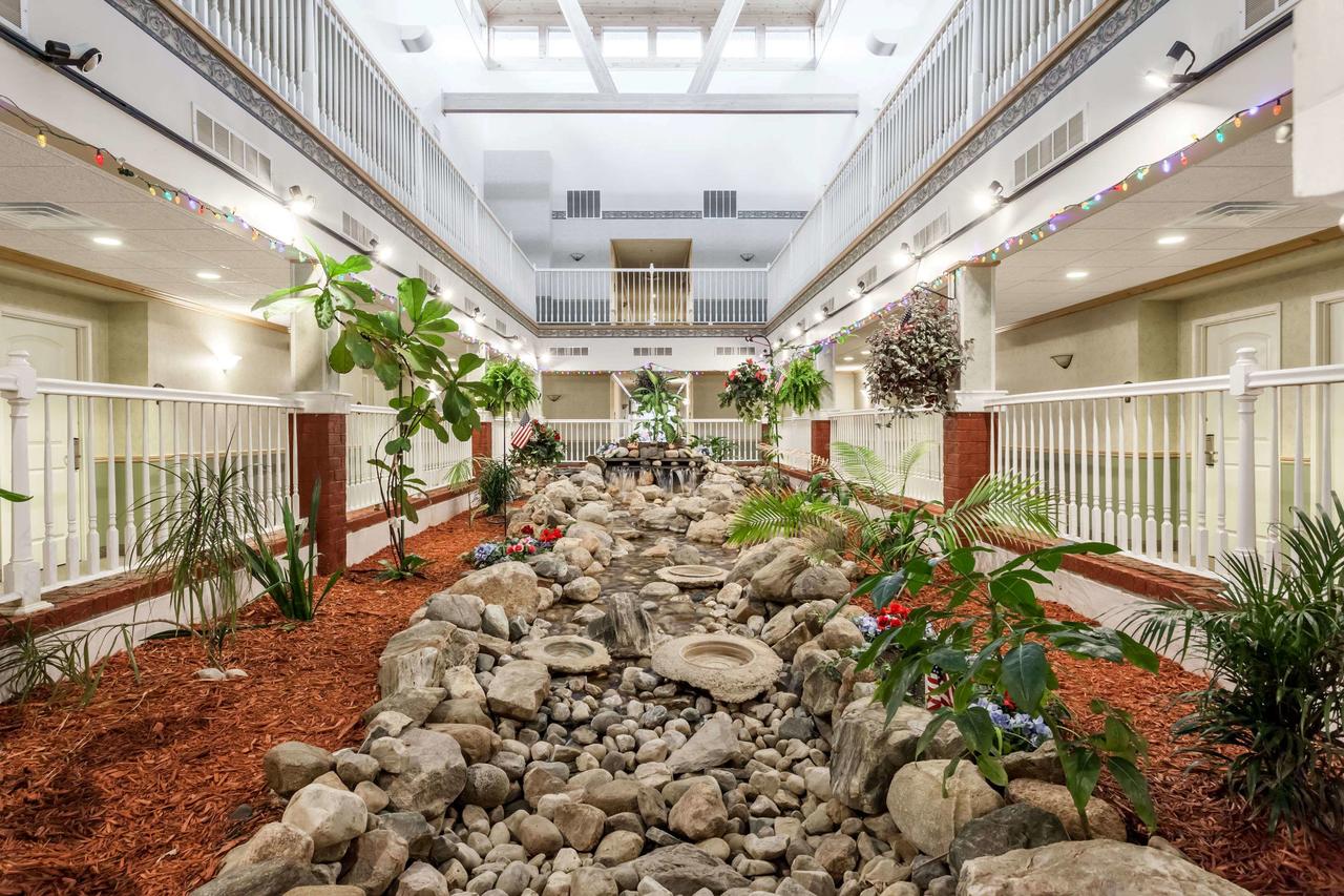 Days Inn By Wyndham Pentwater - thumb 16