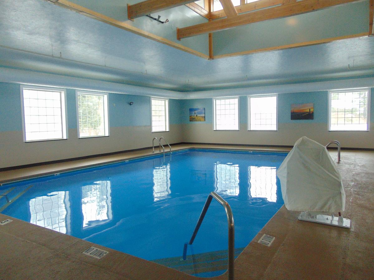 Days Inn By Wyndham Pentwater - thumb 1