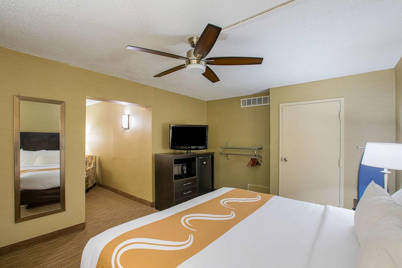 Quality Inn University Lansing - thumb 9