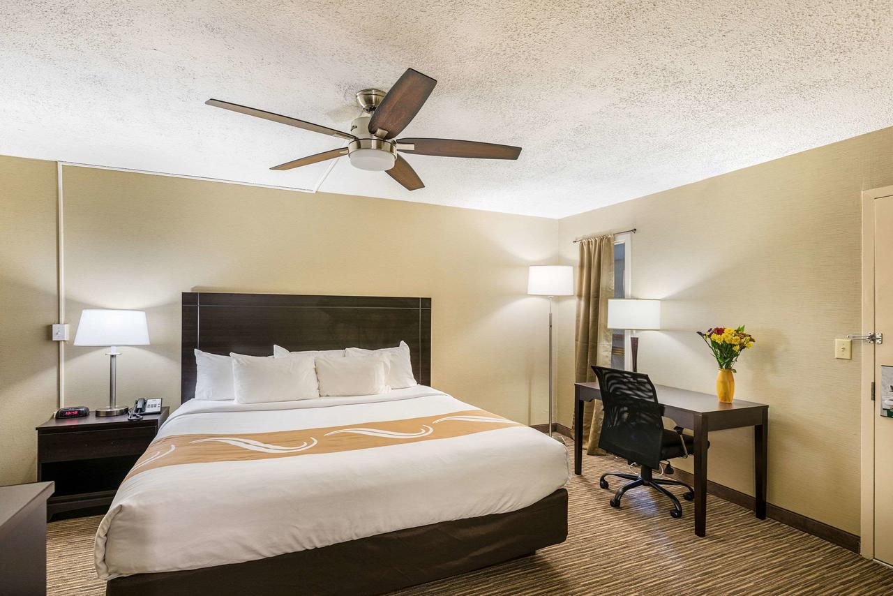 Quality Inn University Lansing - thumb 13