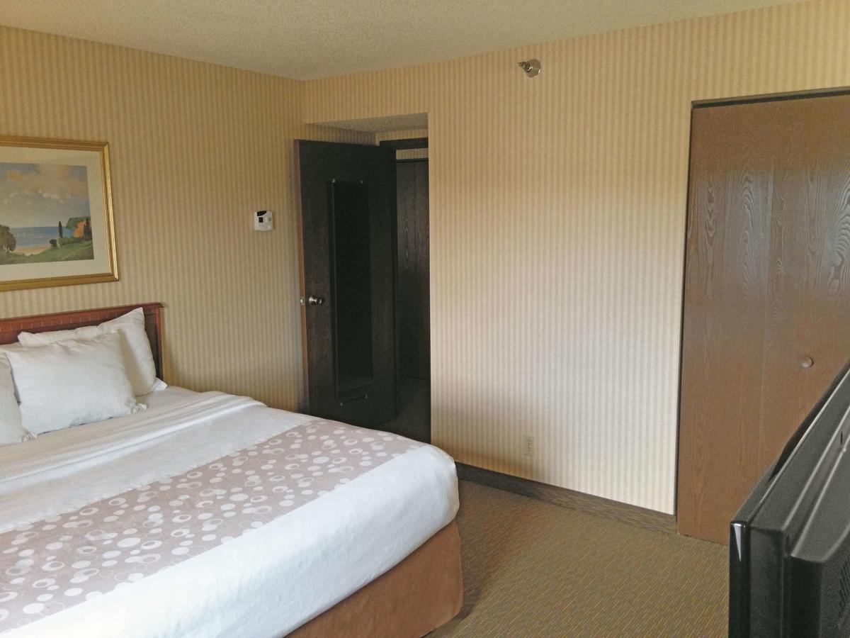 La Quinta Inn By Wyndham Detroit Southgate - thumb 18