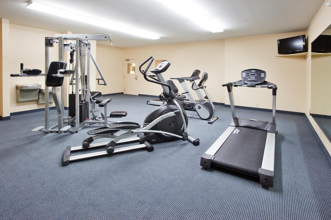 Candlewood Suites Kalamazoo - thumb 4