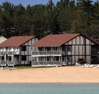 Waterfront Inn Mackinaw City - Accommodation Michigan