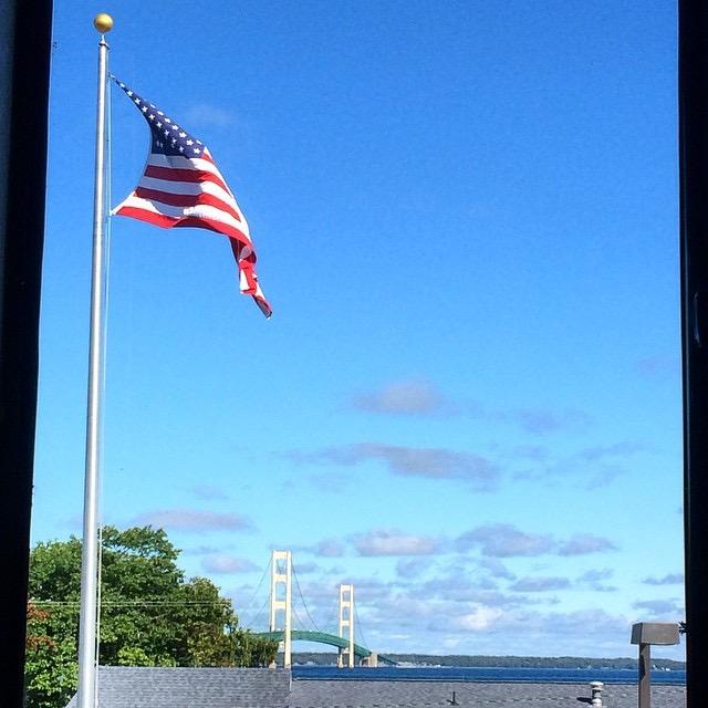 Super 8 By Wyndham Bridgeview Of Mackinaw City - thumb 18