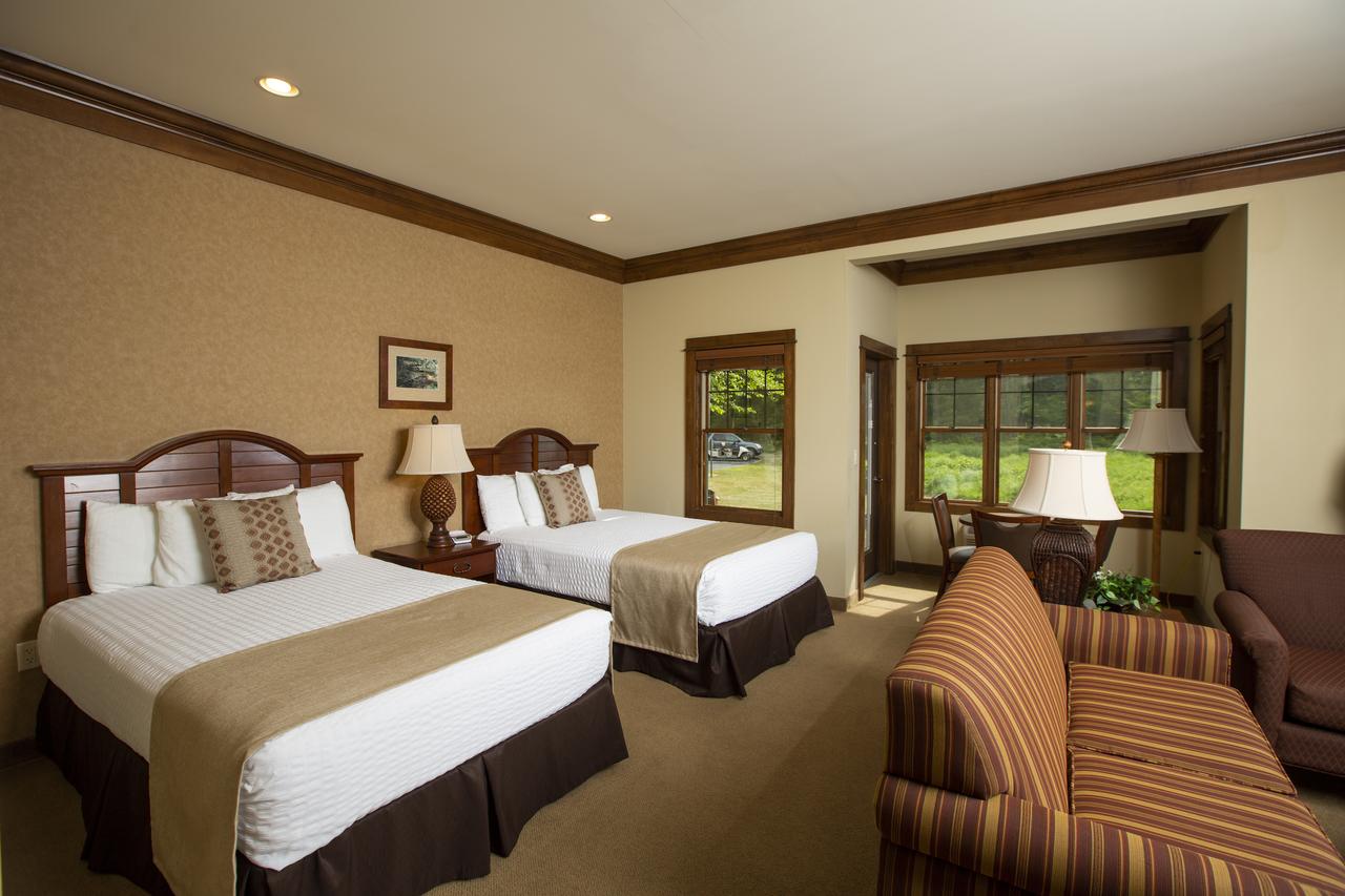 The Rockwell Lake Lodge - thumb 22