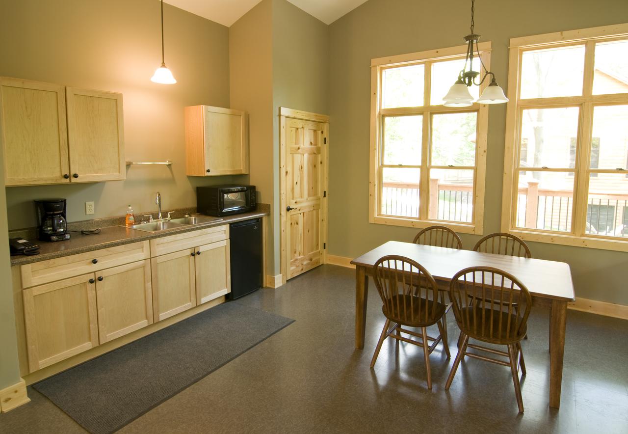 The Rockwell Lake Lodge - thumb 29