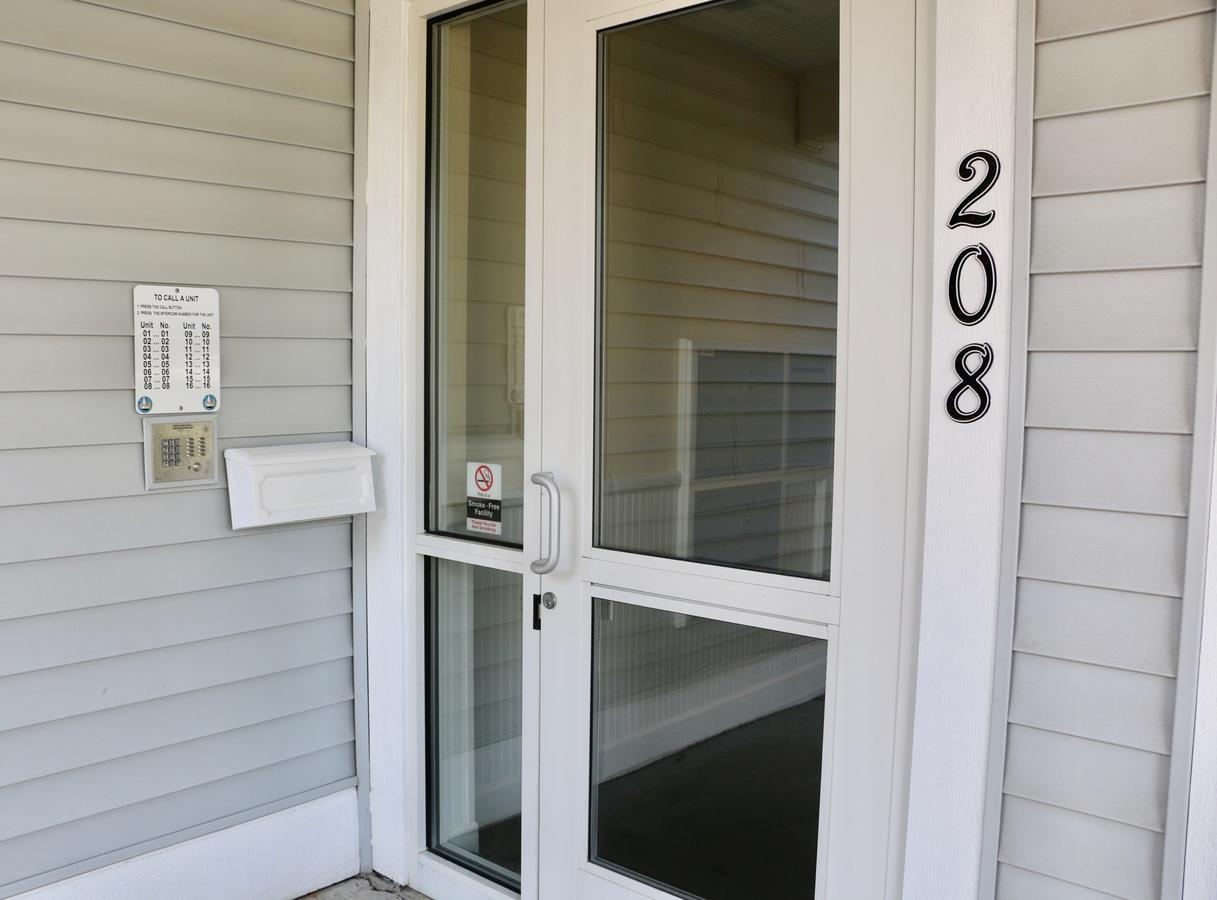 Lakeside Escape - thumb 43