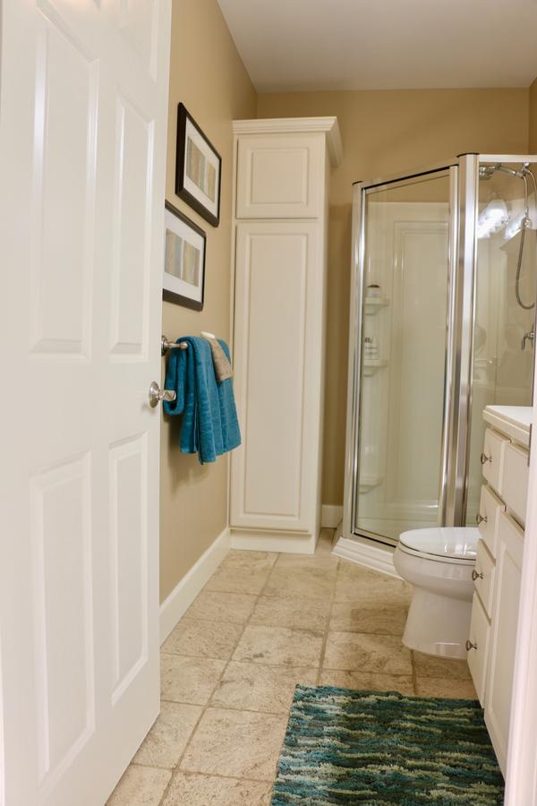 Lakeside Escape - thumb 18