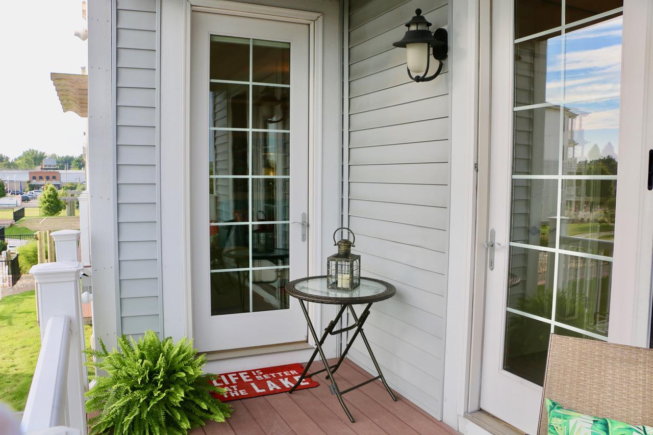 Lakeside Escape - thumb 26