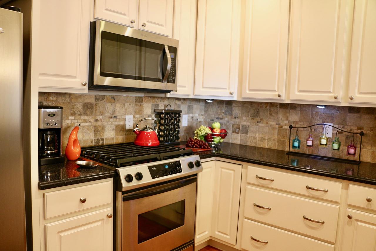 Lakeside Escape - thumb 6