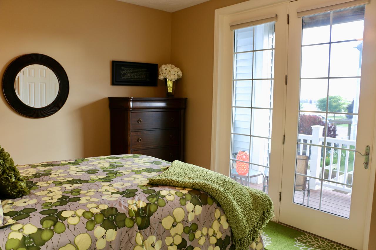 Lakeside Escape - thumb 24