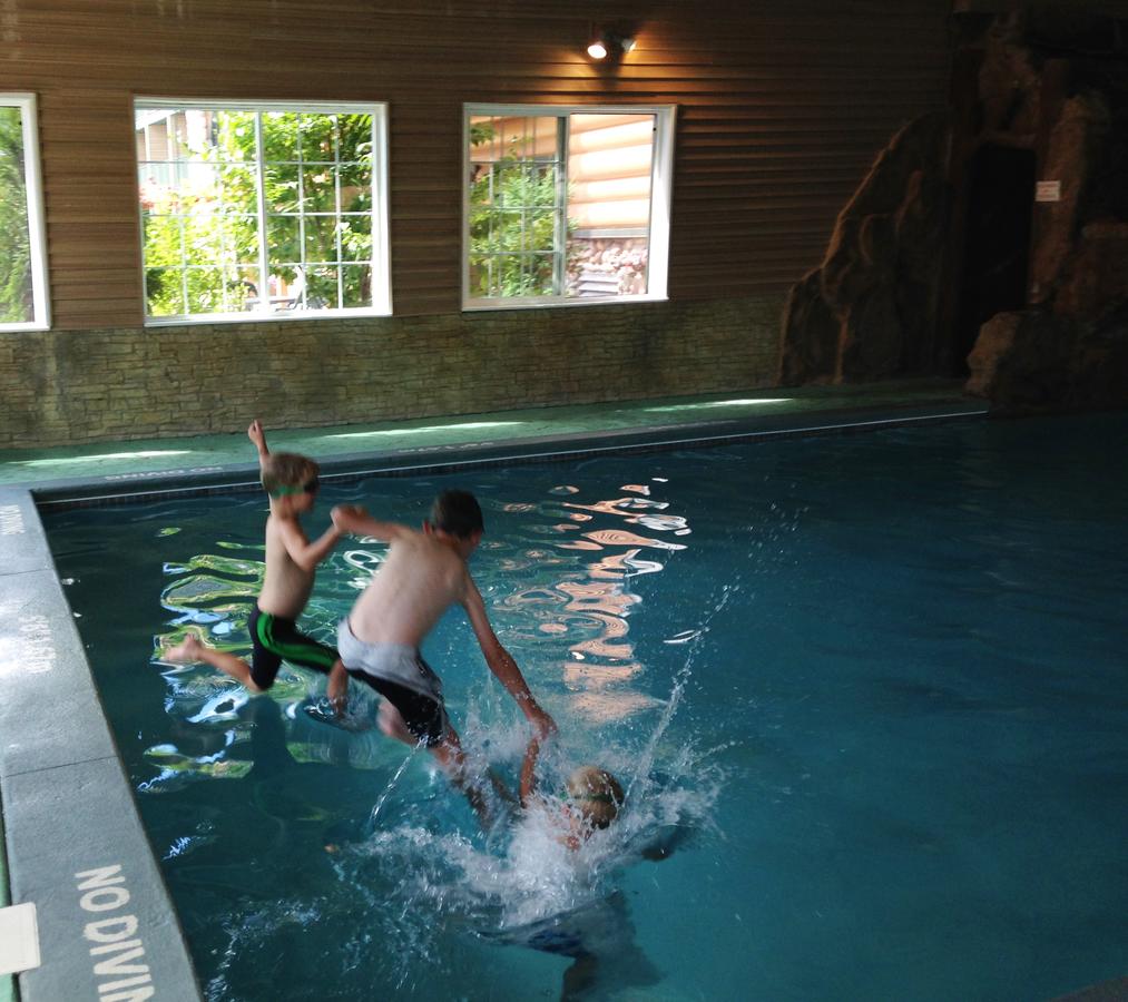 Crooked River Lodge - thumb 24