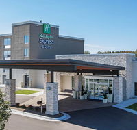 Holiday Inn Express  Suites Ludington - Accommodation Michigan