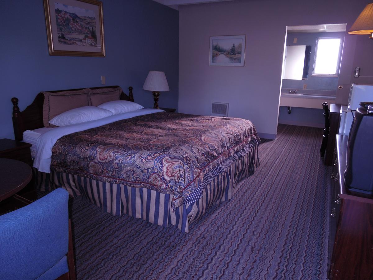 Tecumseh Inn Motel - thumb 2