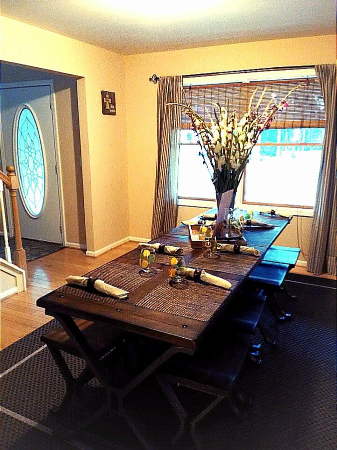 Custom-Built Home In The Heart Of Depot Town - thumb 19