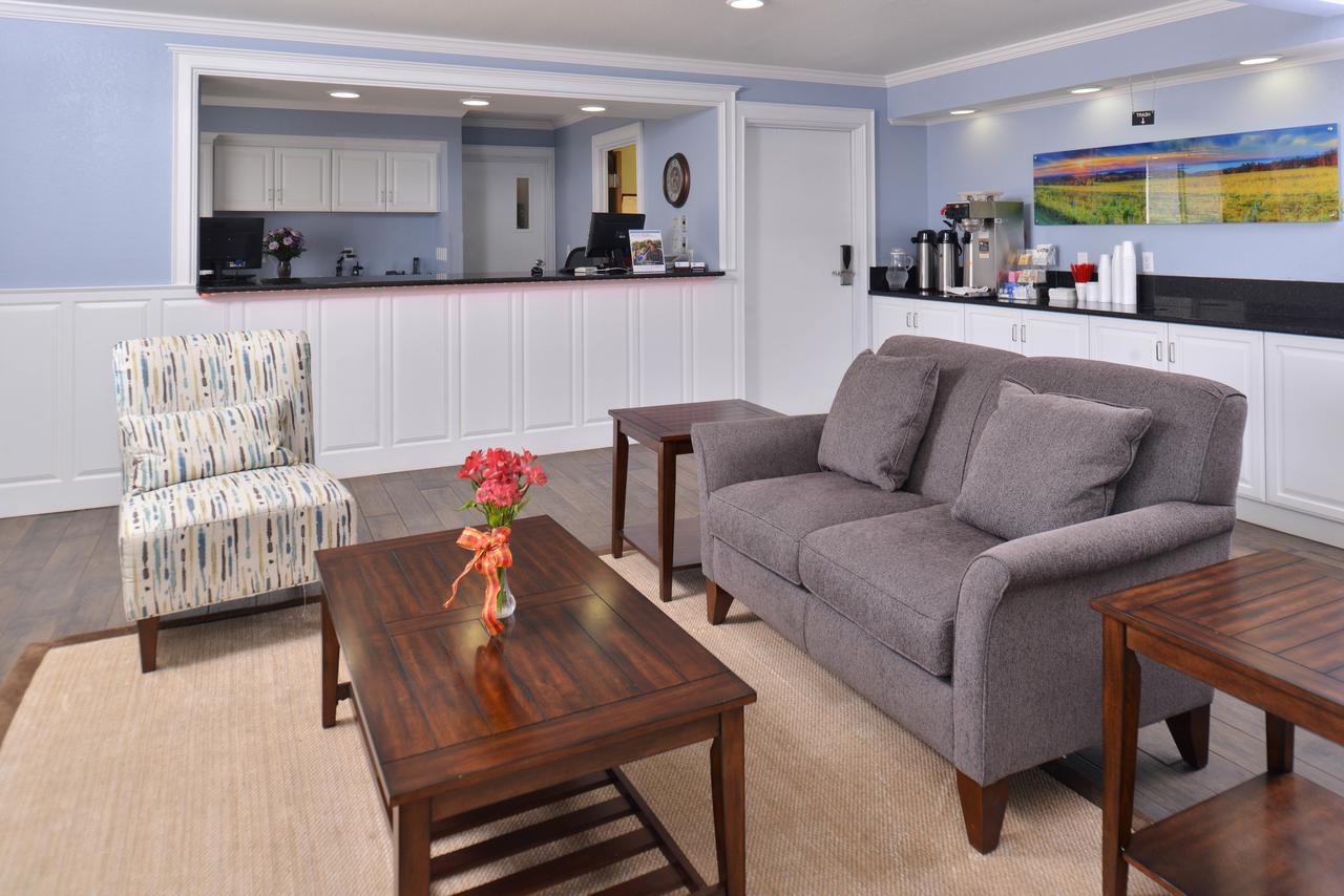 Americas Best Value Inn & Suites-Birch Run - thumb 15