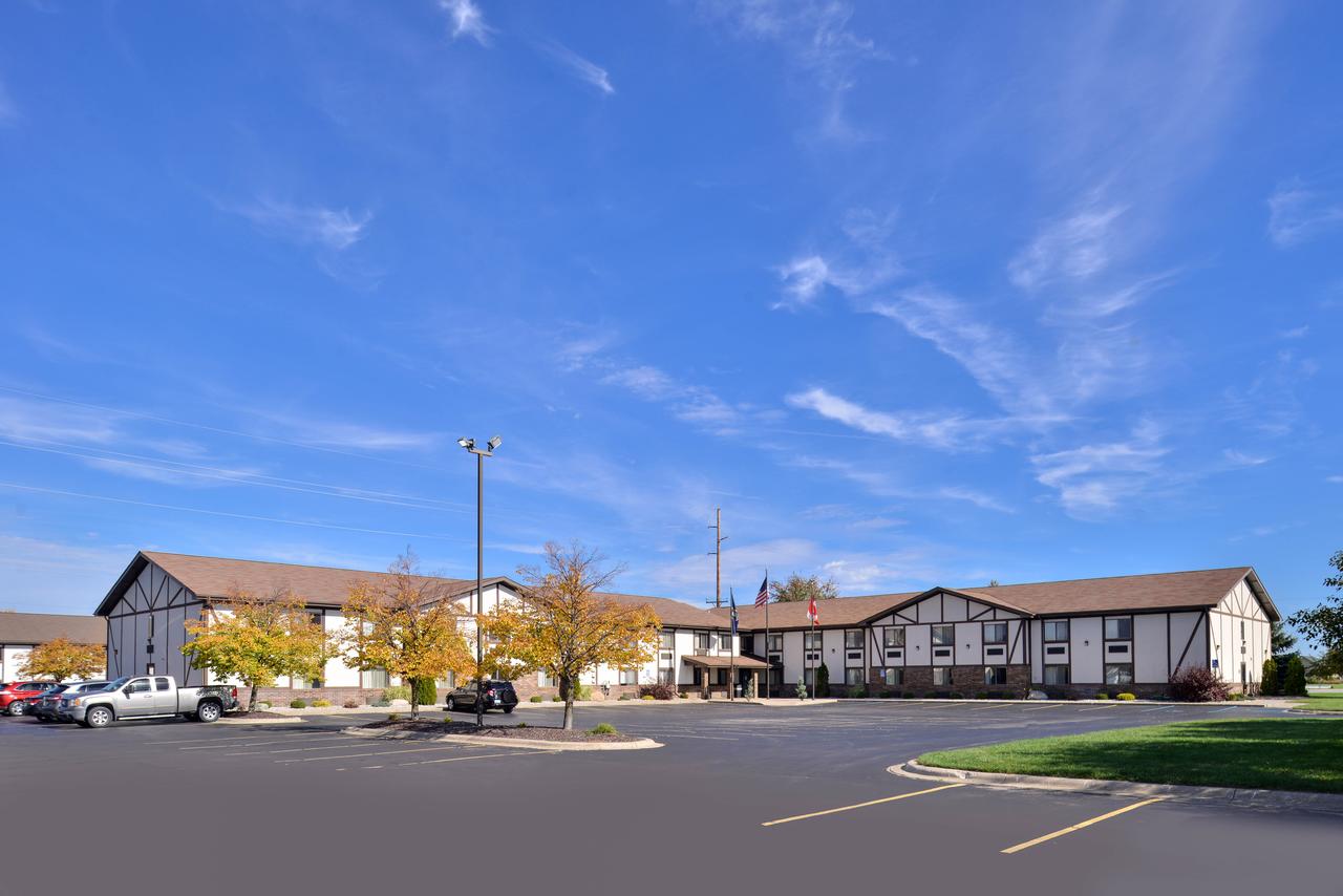 Americas Best Value Inn & Suites-Birch Run - thumb 10