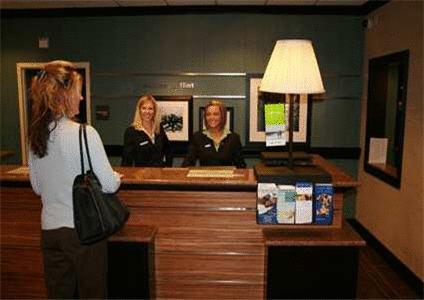 Hampton Inn And Suites Flint/Grand Blanc - thumb 4